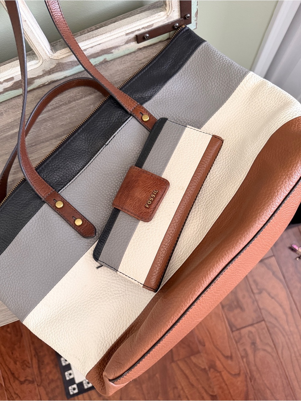 Fossil Colorblock Leather Tote in Cream, Gray & Brown with Matching Wallet